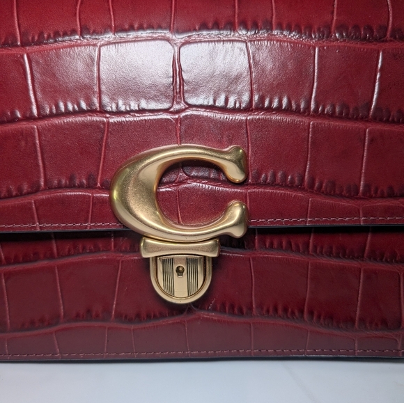 Coach Burgundy Croc-Embossed Leather Bag - Picture 11 of 12